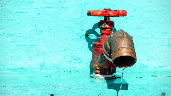 智能水资源管理：物联网为水资源短缺提供的三种创新解决方案