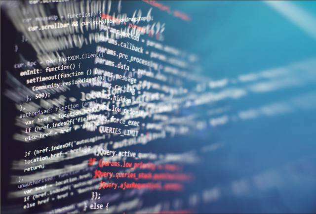 不想引入Redis，你可以试试MemoryCache实现内存缓存