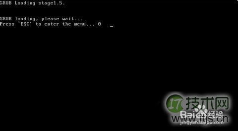 刚接触Ubuntu的朋友，有时候忘记自己设置登录密码了，不知道怎么重新设置，今天就教大家如何通过Recovery Mode来重新设置Ubuntu的帐户密码。1、我们在给电脑开机的时候，会进入开机引导的一个GRUB界面，GRUB loading, please wait,运行的这里需要按下ESC键来进入启动菜单。2、按下ESC键进入菜单后，就可以选择对Recovery Mode。3、当引导进入到Recovery Menu时，选root Drop to root shell prompt。4、这时自动以root用户登录，passwd命令重设密码，假如我的账号是xxxxxx，那么要重新设置的密码命令则是：$passwd xxxxx相关推荐：Ubuntu 下忘记用户名和登录密码的解决方法